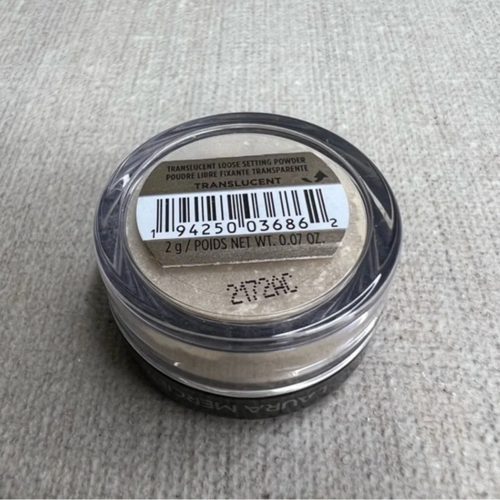 ❤️3 for $25❤️ Laura Mercier Translucent Powder mini